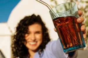 ritual-de-hidratacion-incorporando-el-te-en-tu-rutina-de-cuidado-personal