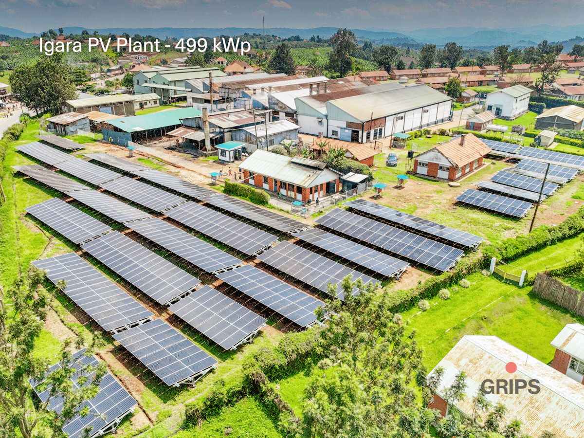 nuevas-plantas-solares-transforman-el-te-en-uganda