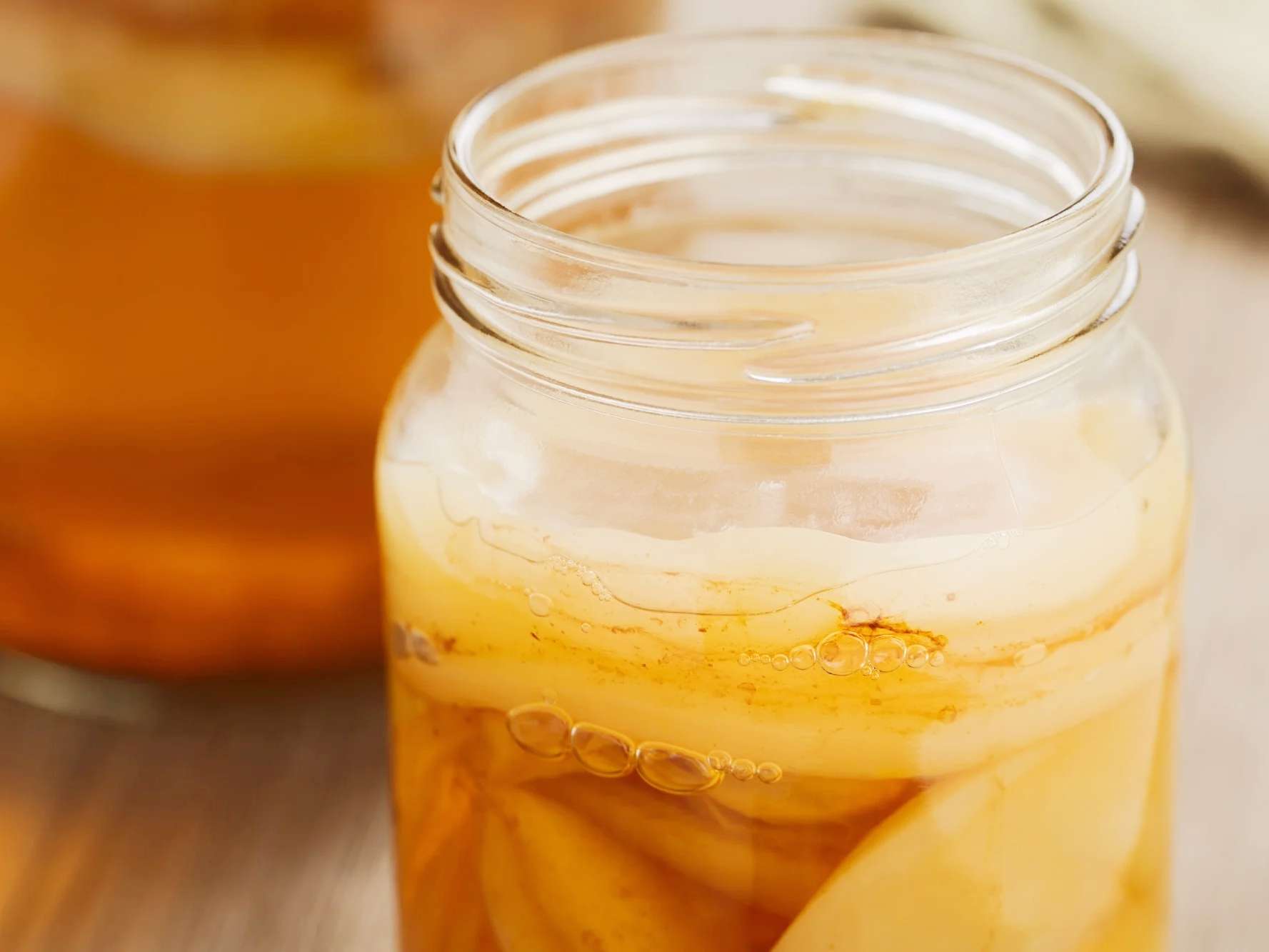 kombucha-negra-reduce-microbios-intestinales-ligados-a-obesidad