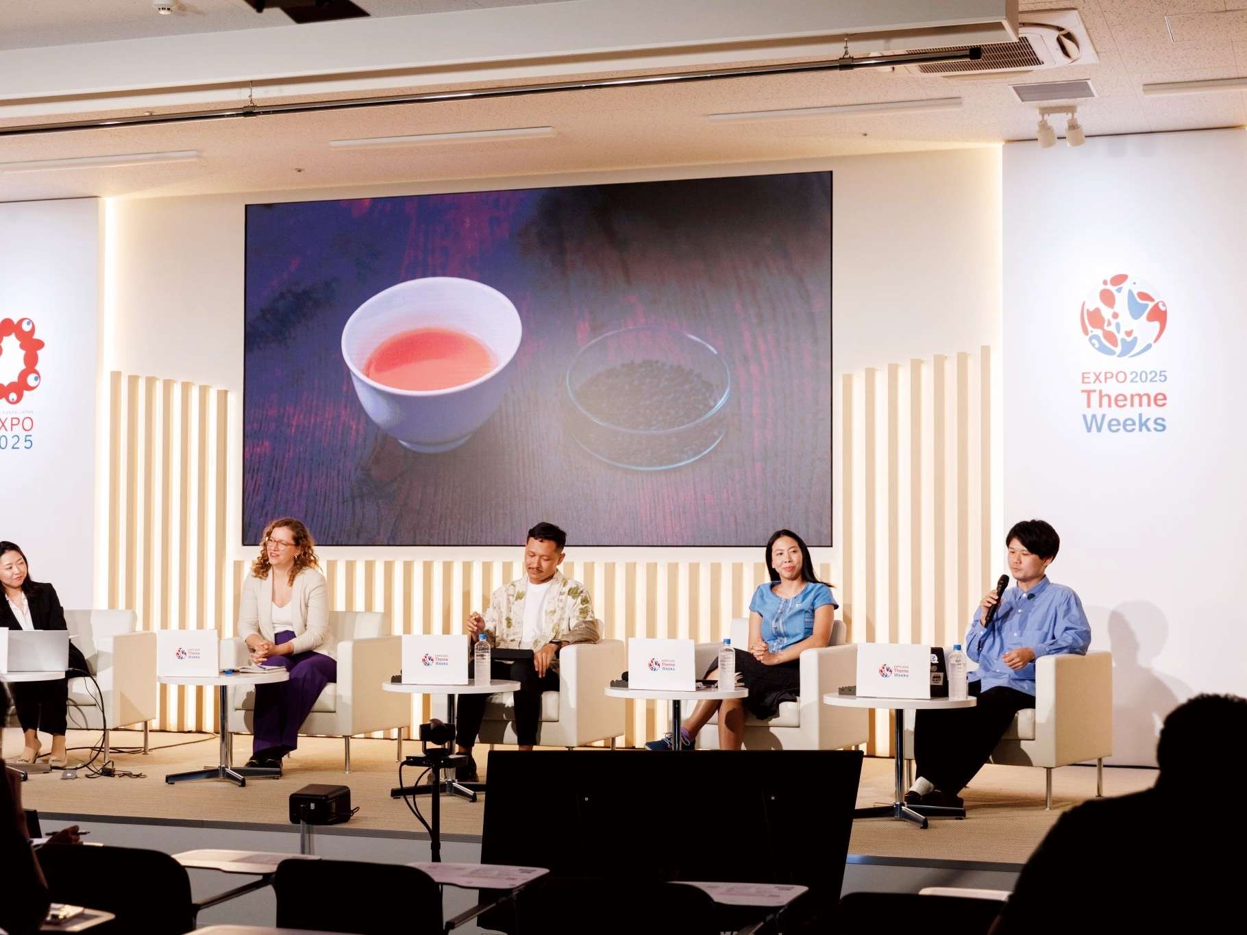 Innovación japonesa: té creado por insectos en tiempo récord