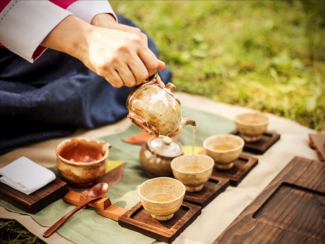 Ceremonia Wu-Wo: El té silencioso que une a desconocidos